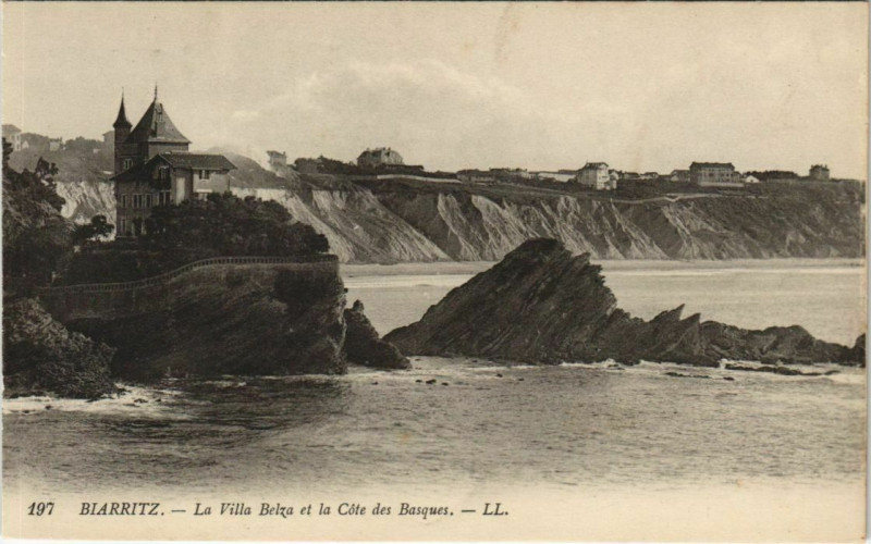 Carte postale ancienne Biarritz Villa Belza et la Cote des Basques France à Biarritz