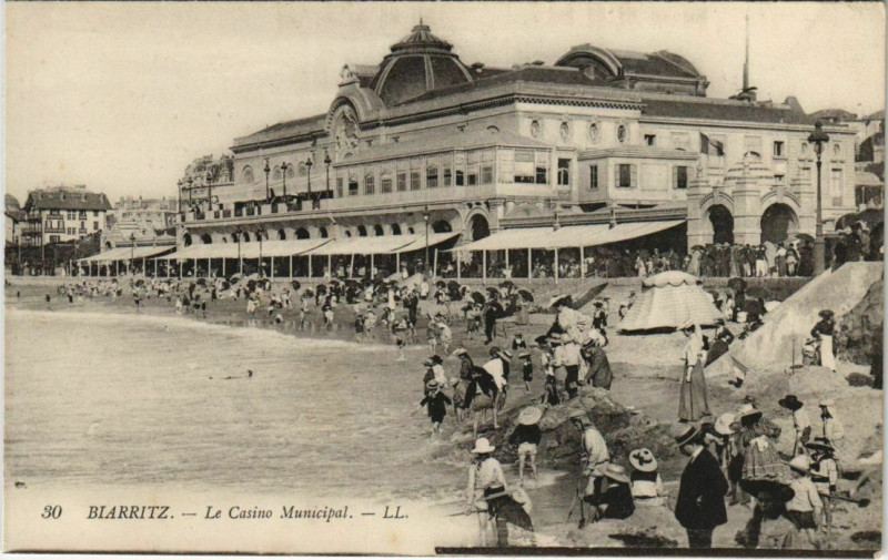 Carte postale ancienne Biarritz Casino Municipal France à Biarritz