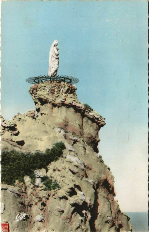 Carte postale ancienne Biarritz Rocher de la Vierge France à Biarritz
