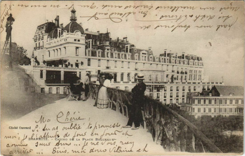Carte postale ancienne Biarritz Casino de la Place Bellevue France à Biarritz