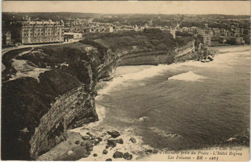 Carte postale ancienne Biarritz vue d'ensemble prise du Phare France à Biarritz