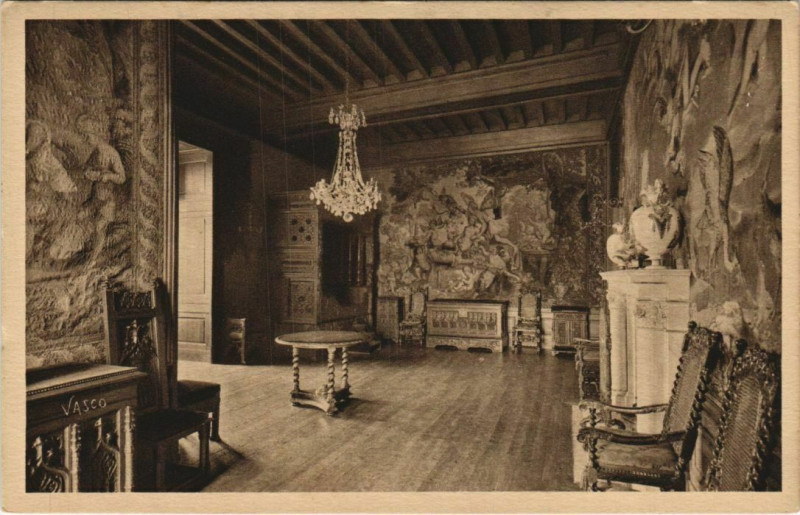 Carte postale ancienne Pau Le Chateau ,Chambre de Jeanne d'Albret France à Pau