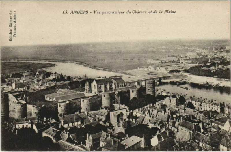 Carte postale ancienne Angers vue panoramique France à Angers