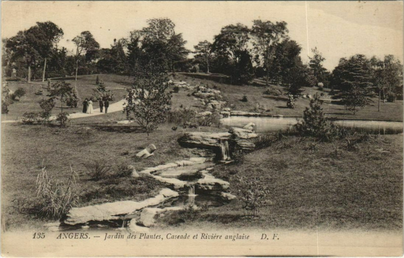 Carte postale ancienne Angers Jardin des Plantes ,Cascade et Riviere anglaise France à Angers