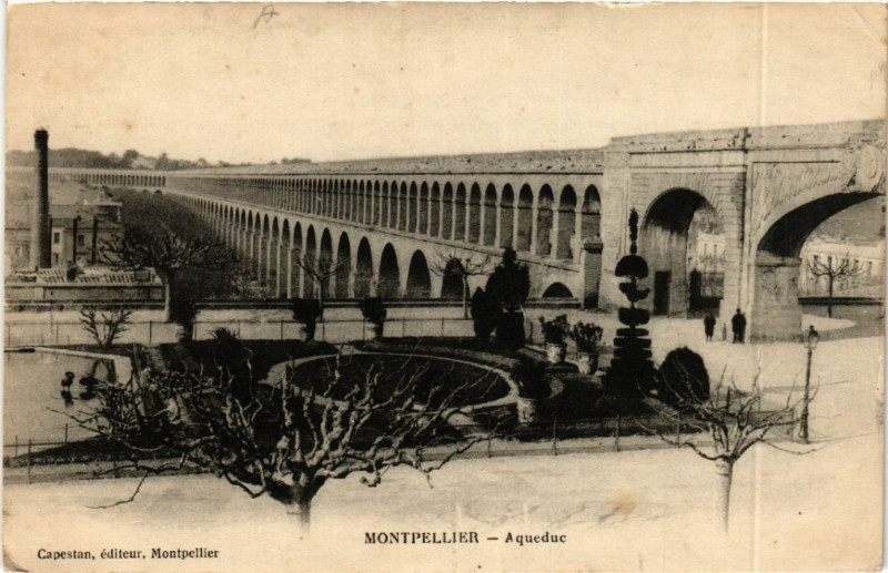 Carte postale ancienne Montpellier - Aqueduc à Montpellier