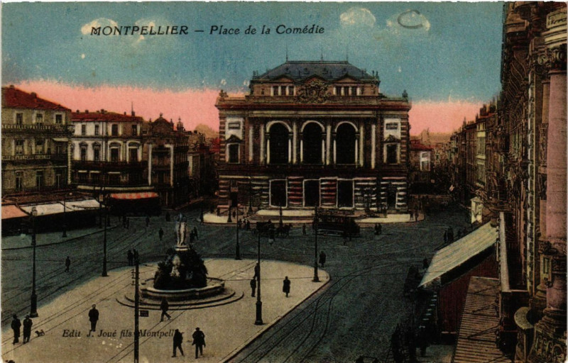 Carte postale ancienne Montpellier - Place de la Comédie à Montpellier