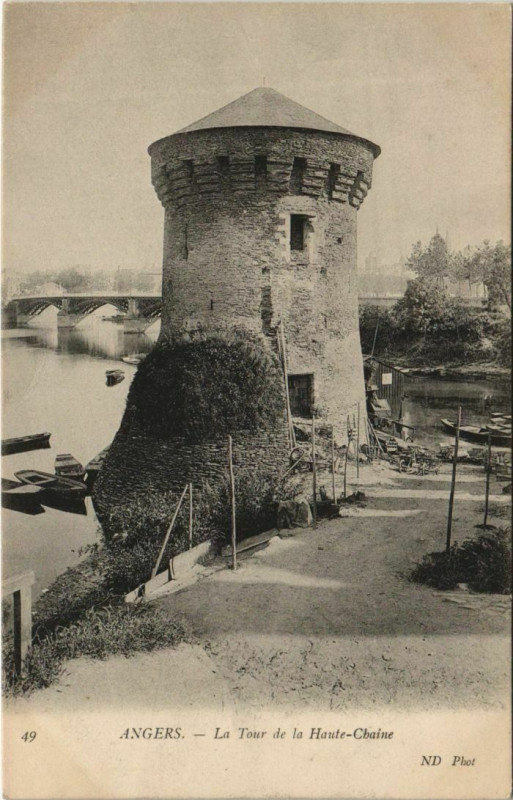 Carte postale ancienne Angers La Tour de la Haute Chaine France à Angers
