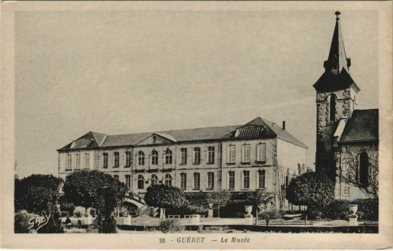 Carte postale ancienne Gueret Le Musee