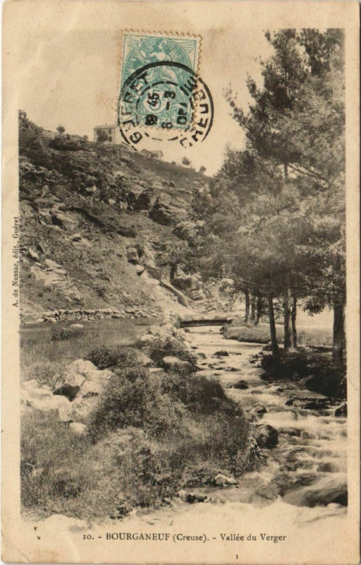 Carte postale ancienne Bourganeuf Vallee du Verger à Bourganeuf