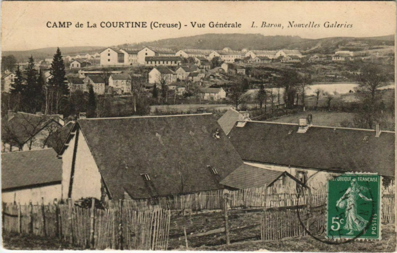 Carte postale ancienne La Courtine Camp de La Courtine - Vue Generale à La Courtine