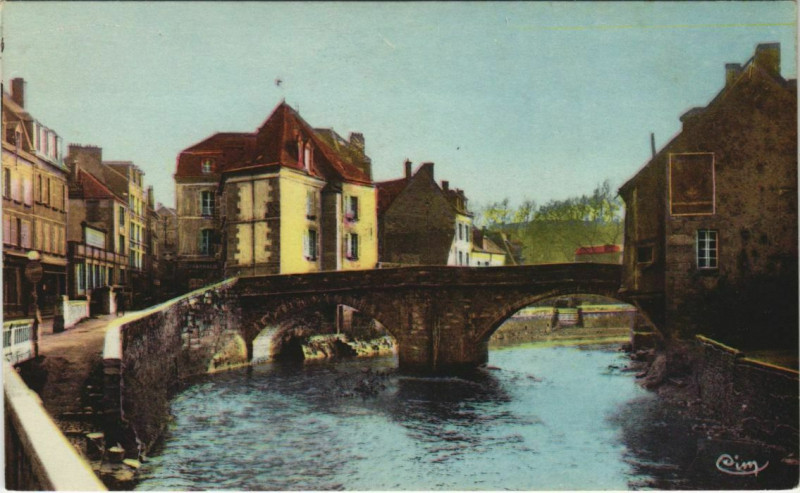 Carte postale ancienne Aubusson Pont de la Terrade à Aubusson