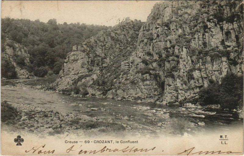Carte postale ancienne Crozant Le Confluent à Crozant
