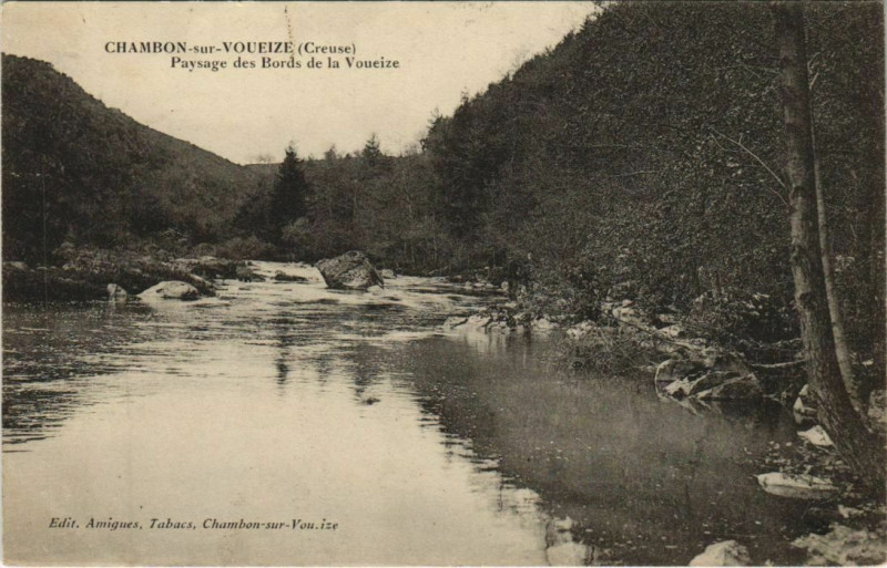 Carte postale ancienne Chambon-sur-Voueize Paysage des Bords de la Voueize à Chambon-sur-Voueize
