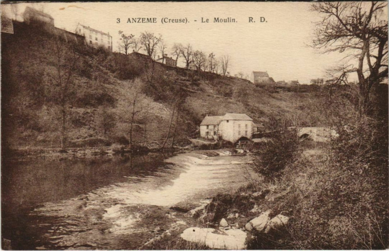 Carte postale ancienne Anzeme Le Moulin