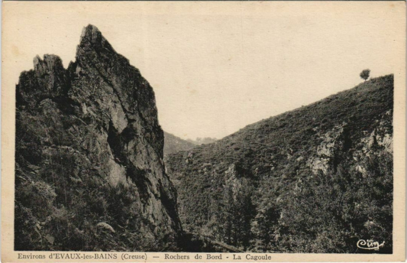 Carte postale ancienne Evaux-les-Bains Environs - Rochers de Bord - La Cagoule