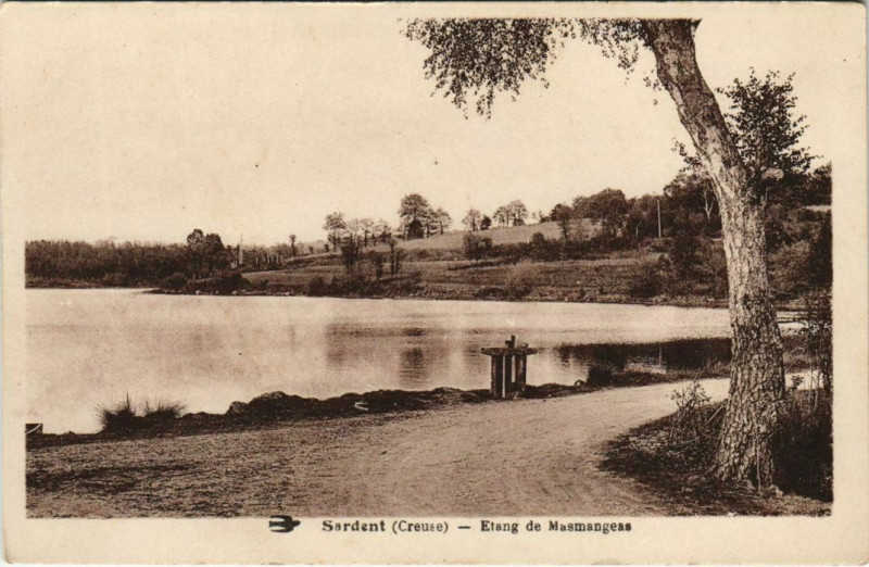 Carte postale ancienne Sardent Etang de Masmangeas à Sardent