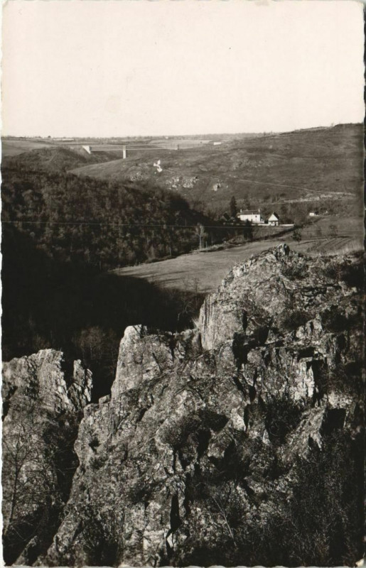 Carte postale ancienne Evaux-les-Bains Vallee du Chacros