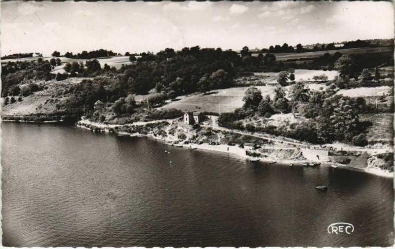 Carte postale ancienne Le Lac d'Eguzon