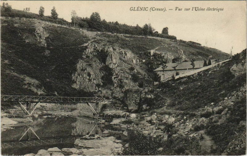 Carte postale ancienne Glenic Vue sur l'Usine Electrique