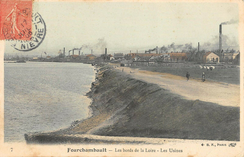 Carte postale ancienne Fourchambault Les Bords De La Loire Les Usines à Fourchambault