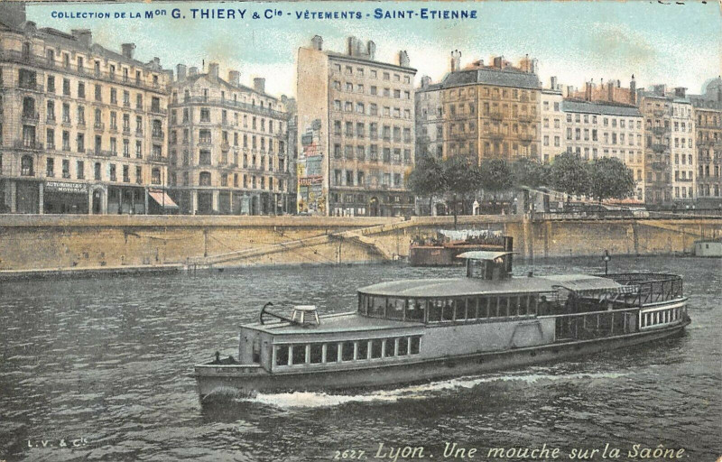 Carte postale ancienne Lyon Une Mouche Sur La Saone à Lyon