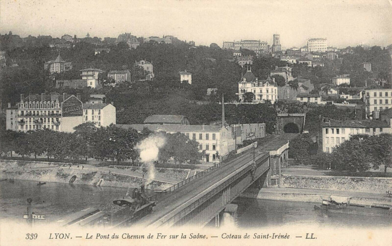 Carte postale ancienne Lyon Le Pont Du Chemin De Fer Sur La Saone à Lyon
