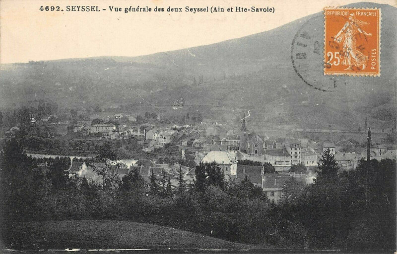 Carte postale ancienne Seyssel Vue Generale Des Deux Seyssel à Seyssel