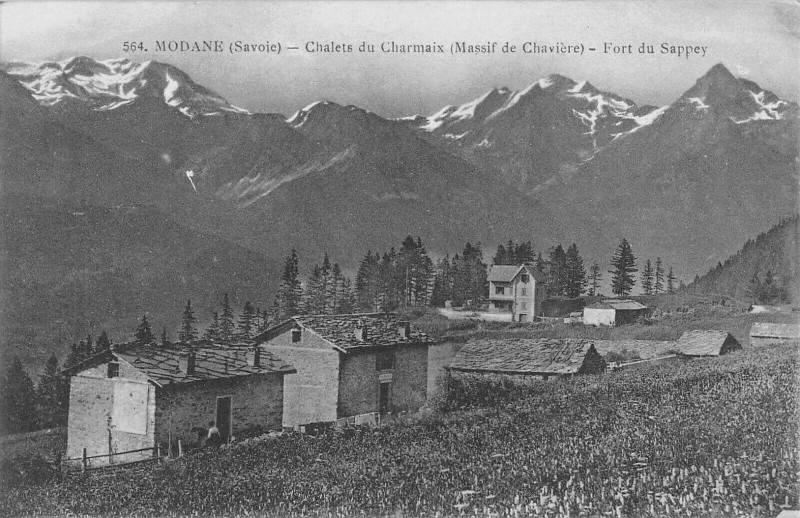 Carte postale ancienne Modane Chalets Du Charmaix à Modane