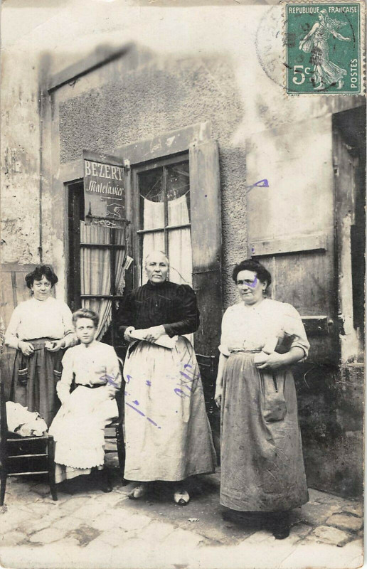 Carte postale ancienne Bezert Matelassier Vieux Metier Certainement Departement Du Vaucluse