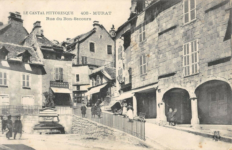 Carte postale ancienne Murat Rue Du Bon Secours à Murat