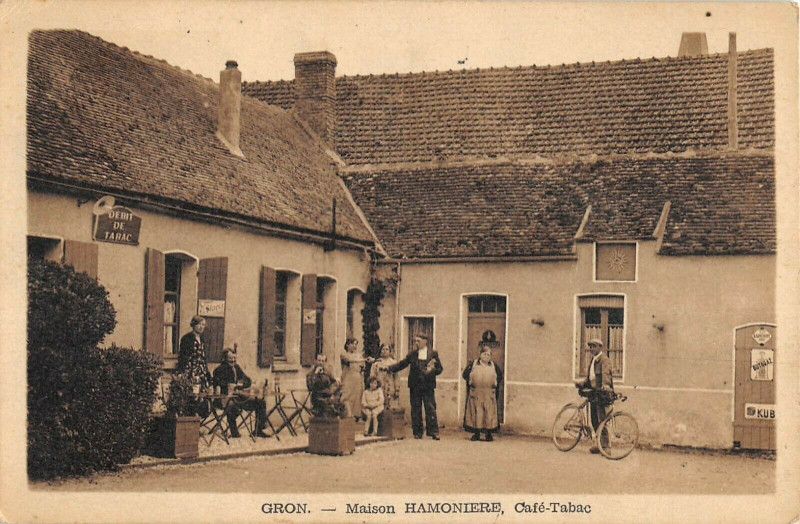 Carte postale ancienne Gron Maison Hamoniere Cafe Tabac à Gron