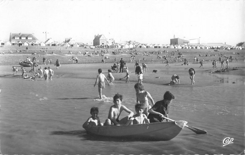 Carte postale ancienne 78 Cayeux La Plage à Y