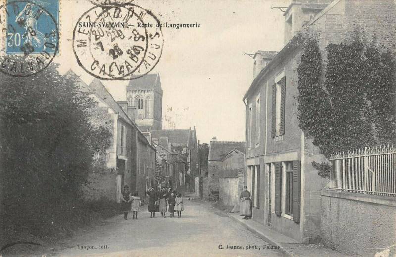 Carte postale ancienne Saint Sylvain Route De Langannerie (cliché pas courant à Saint-Sylvain