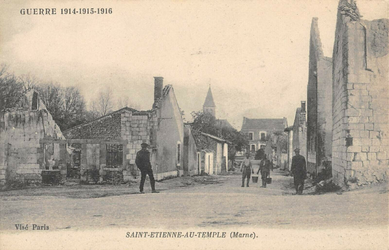 Carte postale ancienne Saint Etienne Au Temple Marne