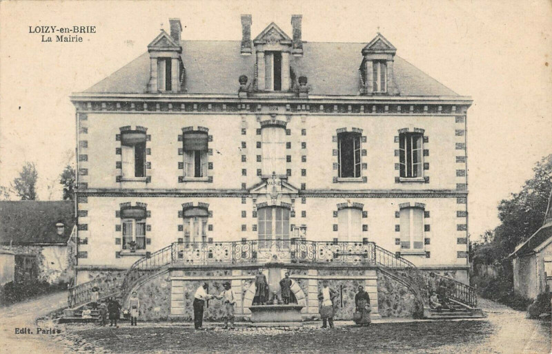 Carte postale ancienne Loizy En Brie Mairie
