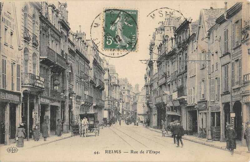 Carte postale ancienne Reims Rue De L'Etape à Reims