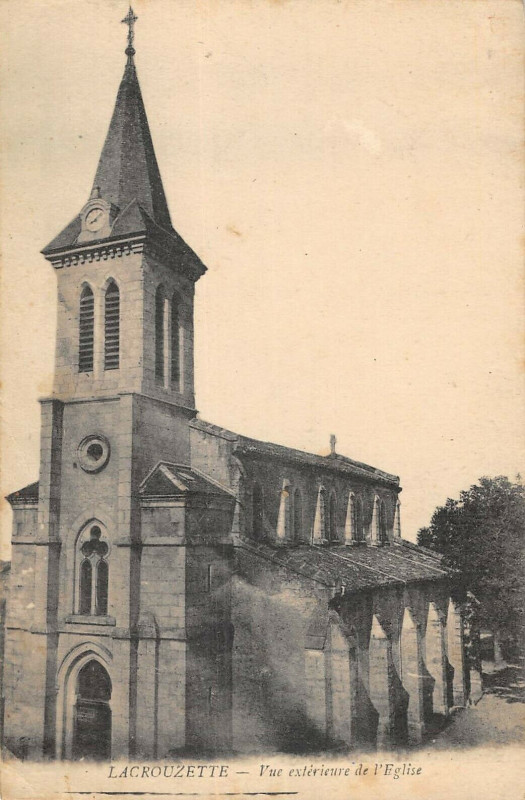 Carte postale ancienne Lacrouzette Vue Exterieure De L'Eglise à Lacrouzette