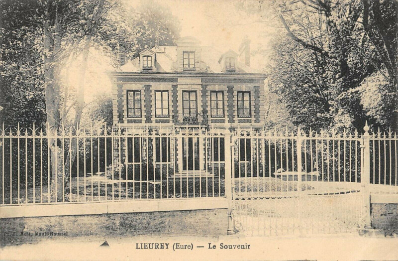 Carte postale ancienne Lieurey Le Souvenir à Lieurey