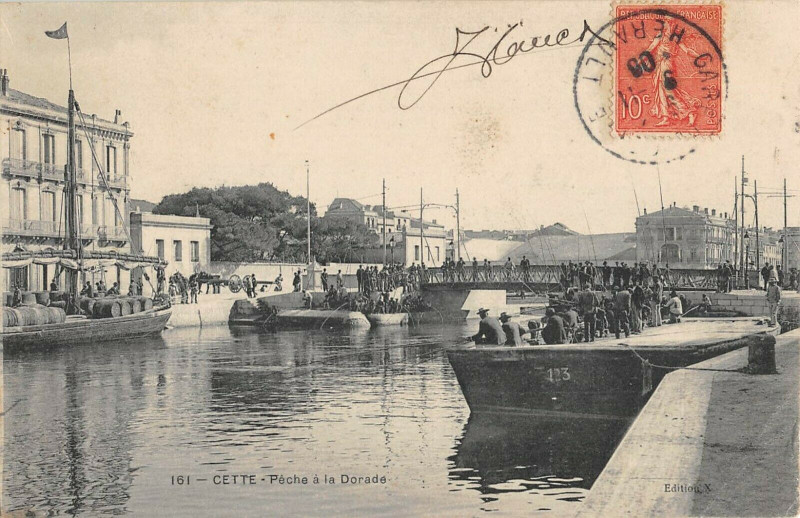 Carte postale ancienne Cette ou Sète Peche A La Daurade Pecheurs Quais à Sète