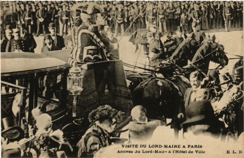 Carte postale ancienne Paris 4e Visite du Lord Maire. Arrivée a l'Hotel de Ville à Paris 4e