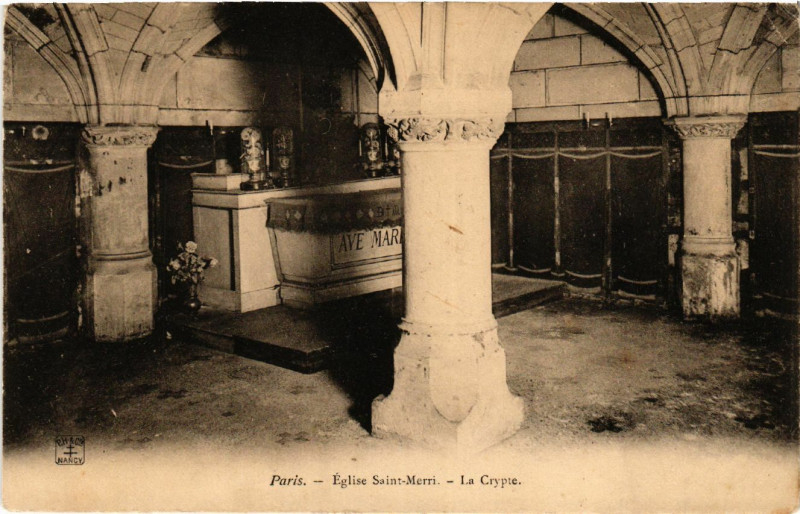 Carte postale ancienne Paris 4e Eglise St. Merri. La Crypte à Paris 4e