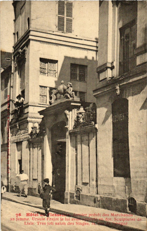 Carte postale ancienne Vieux Paris 4e rue de Sevigne. Hotel de Flesselles à Paris 4e