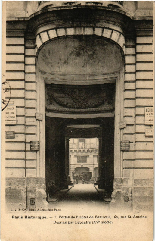 Carte postale ancienne Portail de l'Hôtel de Beauvais à Paris 4e