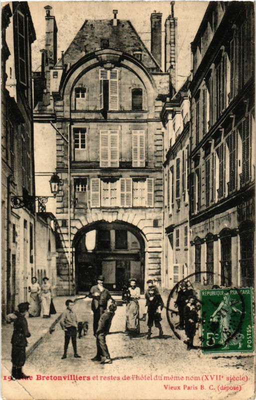 Carte postale ancienne Vieux Paris 4e Rue Brettonvilliers. Hotel Brettonvilliers à Paris 4e