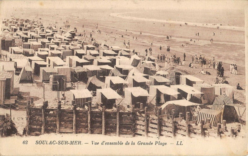 Carte postale ancienne Soulac Sur Mer Vue D'Ensemble De La Grande Plage à Soulac-sur-Mer