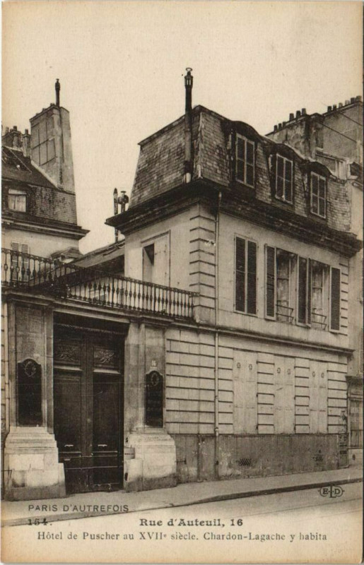 Carte postale ancienne Rue d'Auteuil - Hôtel de Puscher à Paris 16e