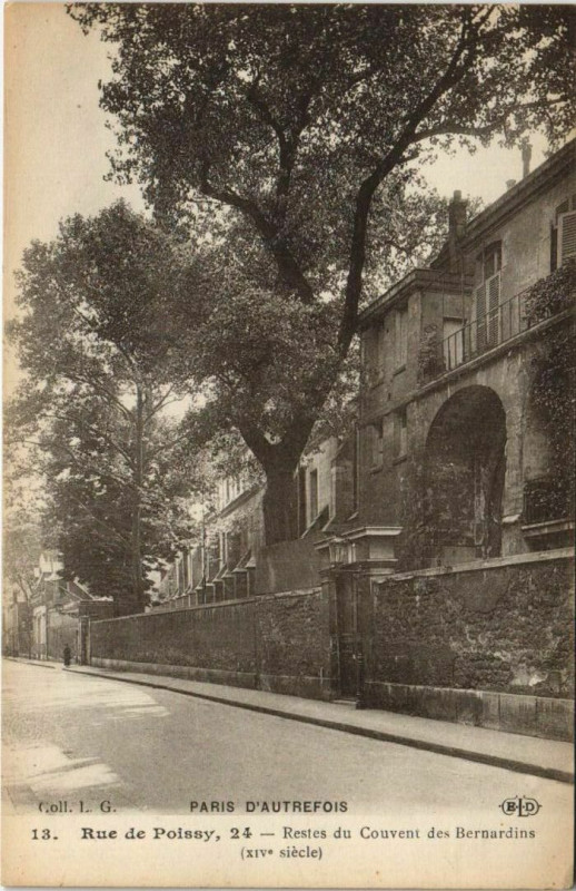 Carte postale ancienne Paris 5e 24, Rue de Poissy Couvent des Bernardins à Paris 5e
