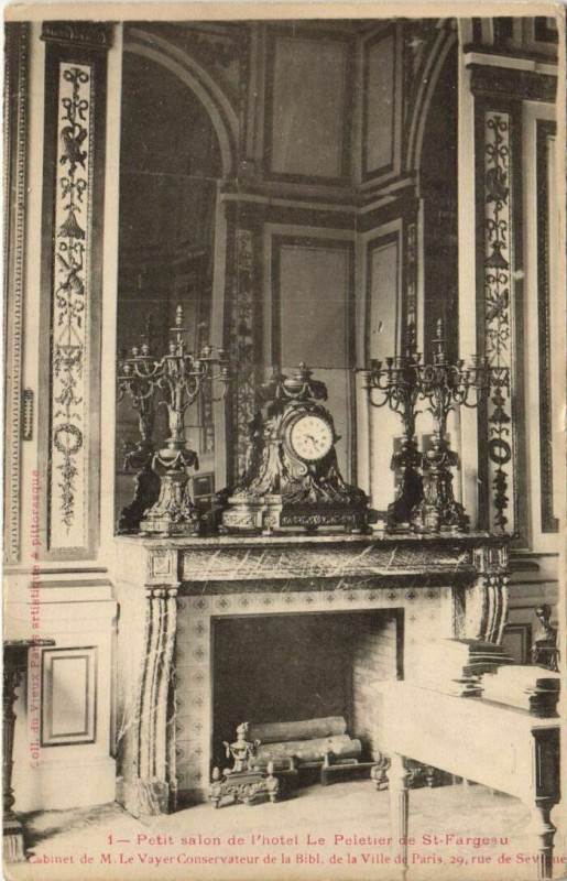 Carte postale ancienne Paris 4e 29, rue de Sévigné hotel Le peletier des Saint-Fargeau à Paris 4e