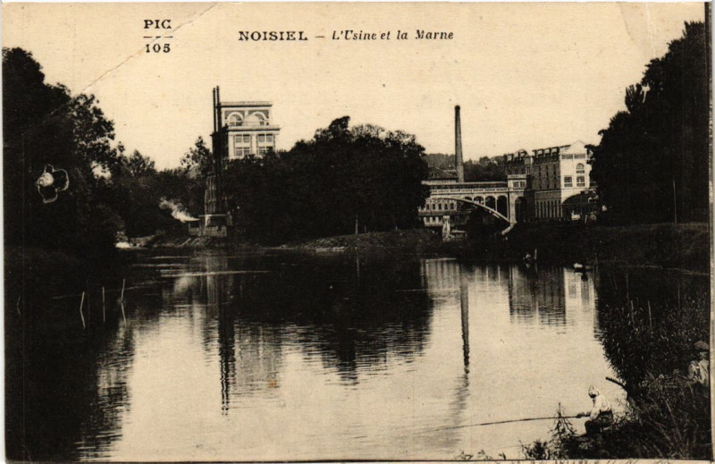 Carte postale ancienne L'Usine et la Marne à Noisiel