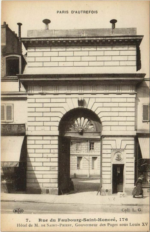 Carte postale ancienne Hôtel de M. de Saint-Priest - Gouverneur des Pages sous Louis XV à Paris 8e
